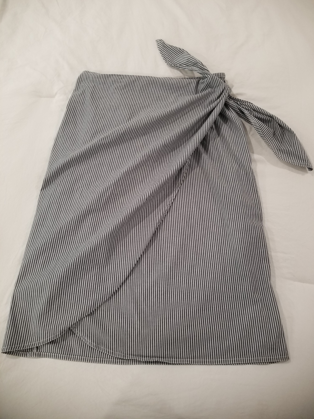Chaps Gray & White Pinstripe Asymmetrical Wrap Skirt